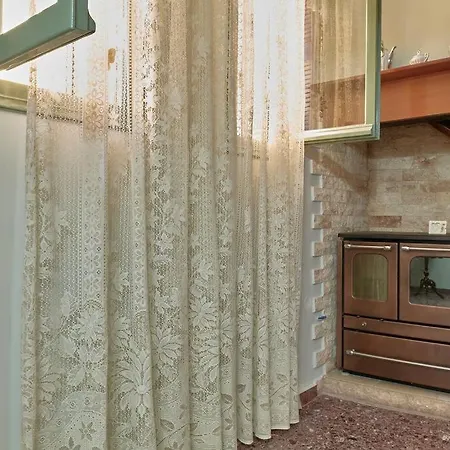 דירה Centrally Yours: Spacious House In The Center